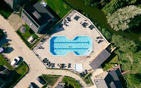 Chalet 578 Op Recreatiepark De Wielen